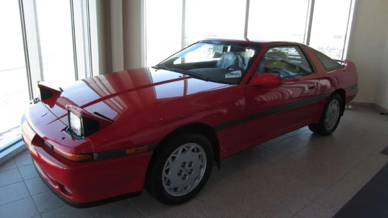 Menakjubkan, Diler Ini Jual Toyota Supra 1993 Dalam Kondisi Baru