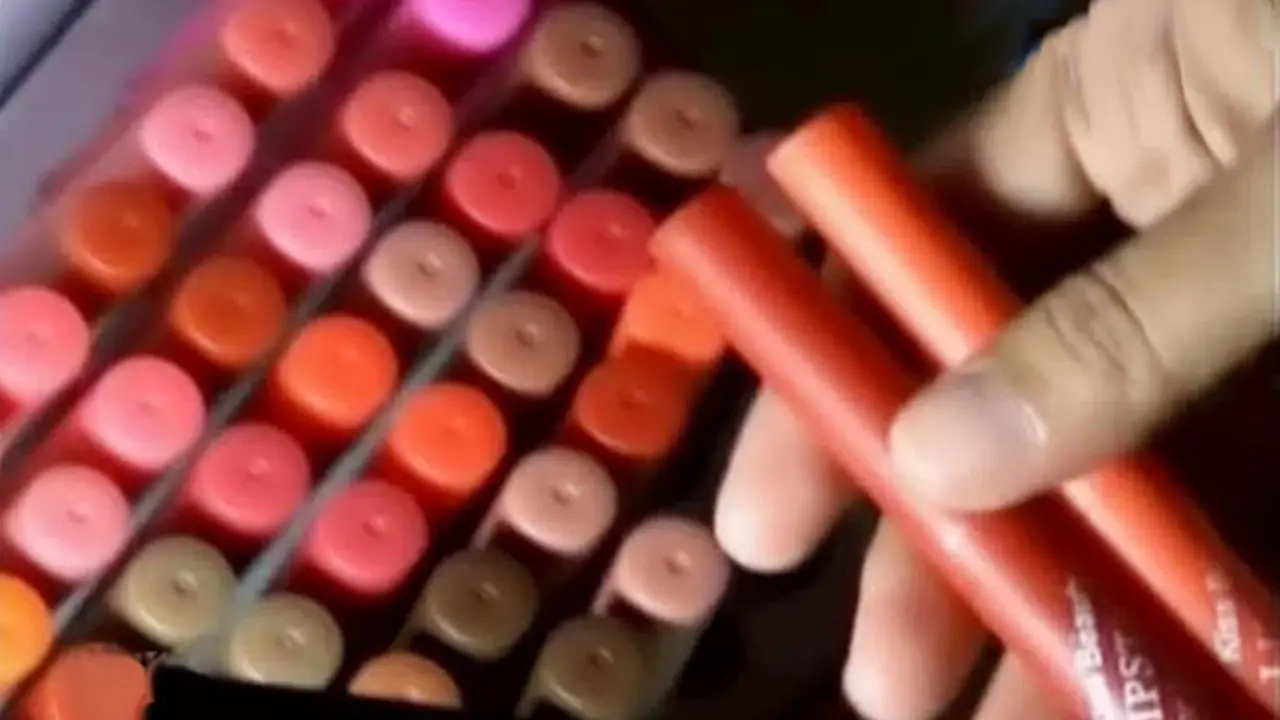 Gudang Penyimpanan Kosmetik Ilegal Digerebek