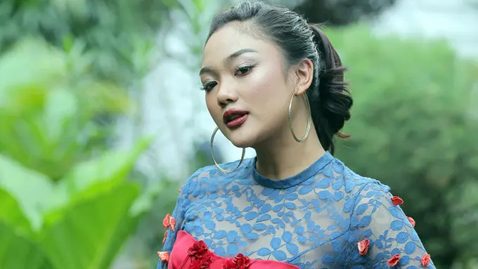[Bintang] Intip Aksi Marion Jola Cover Lagu Khalid, Location
