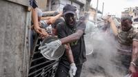 Jumlah makanan yang didistribusikan setiap harinya di Gaza merosot drastis hingga 70 persen, dari 840.000 porsi pekan lalu menjadi hanya 260.000 porsi minggu ini. (BASHAR TALEB/AFP)