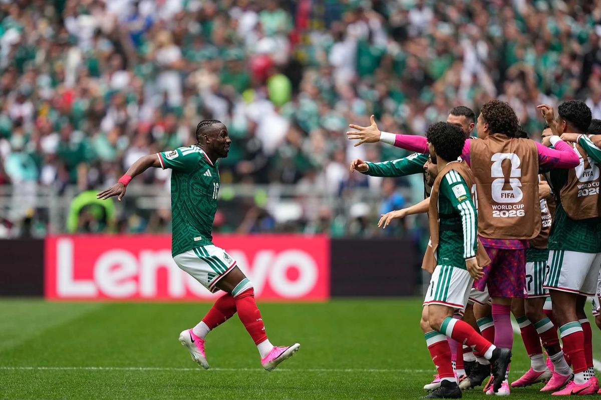 FOTO: Julian Quinones Ukir Sejarah Gol Pertama Piala Dunia 2026