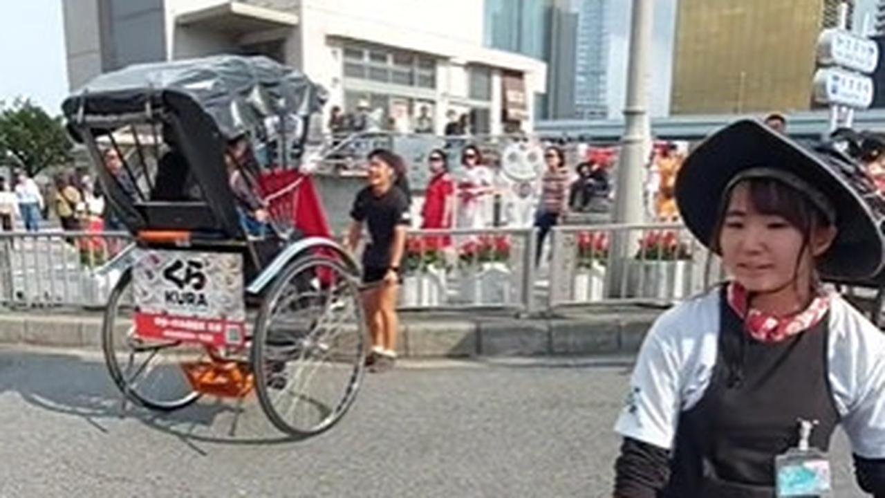 <b>DJ Cantik Part Time Narik Becak</b>