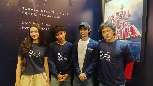 Roman King Bangga Dapat Dukungan Herjunot Ali Jadi Zafran Muda di Film 5Cm: Revolusi Hati
