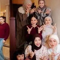 Geng artis mamayu bukber bareng. (credit:instagram.com/kesharatuliu05)