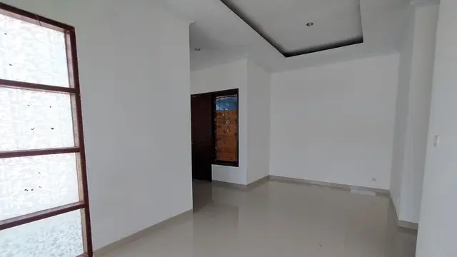 Pernah Tinggal di Bali 3 Tahun, Ini 6 Potret Rumah Ernest Prakasa yang Dijual