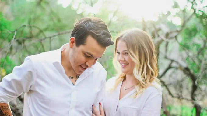 [Bintang] Hati-hati, 5 Zodiak Ini Pacaran Cuma Buat Pelarian