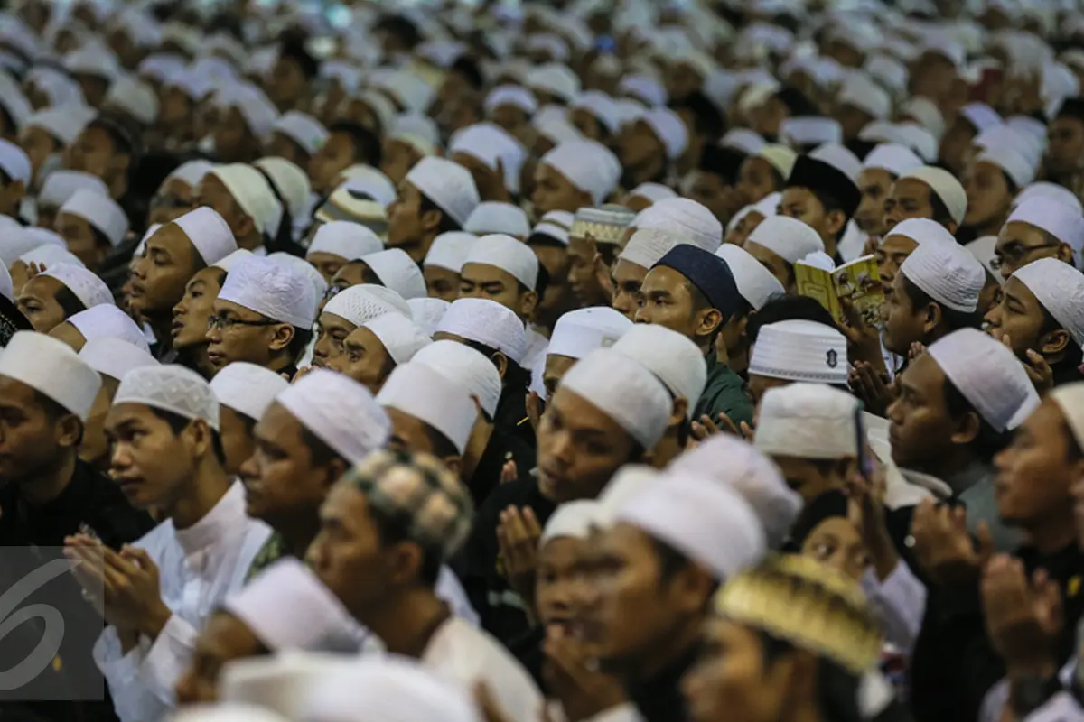 20151224-Wapres Jusuf Kalla Peringati Maulid Nabi di Masjid Istiqlal-Jakarta