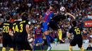 Barcelona harus puas bermain imbang 1-1 kontra Atletico Madrid dalam laga pekan kelima La Liga Spanyol musim ini yang berlangsung di Camp Nou, Kamis (22/9/2016) dini hari WIB. (Reuters/Albert Gea)