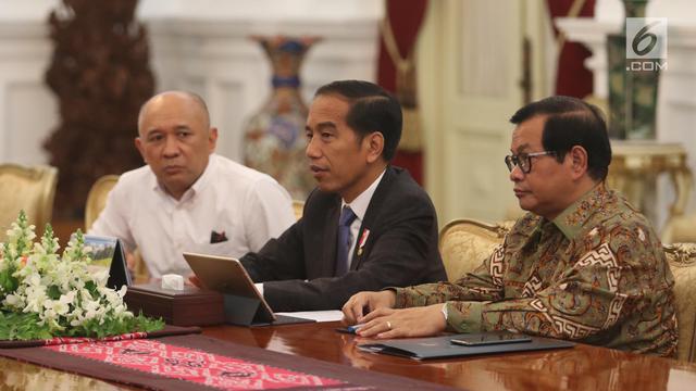 Presiden Jokowi terima CEO Bukalapak di istana