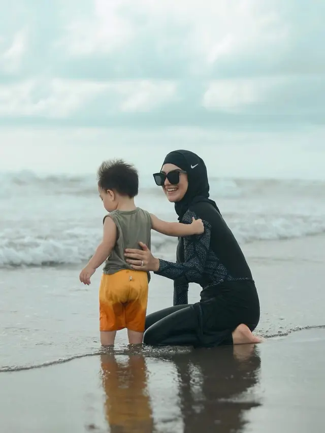 Tak Didampingi Ammar Zoni, Ini 6 Momen Liburan Irish Bella dan Baby Air di Bali
