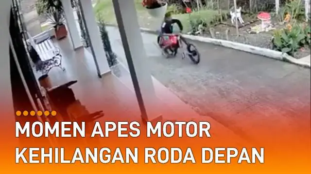 Seorang pemotor terekam CCTV kehilangan roda depan.