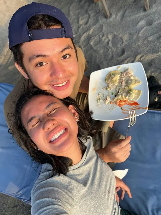 [Fimela] Angga Yunanda dan Shenina Cinnamon