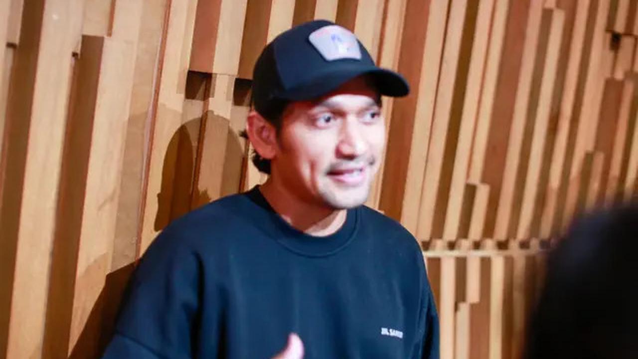 6 Artis Ini Bersuara Menanggapi Pemecatan Shin Tae Yong dari Pelatih Timnas Indonesia