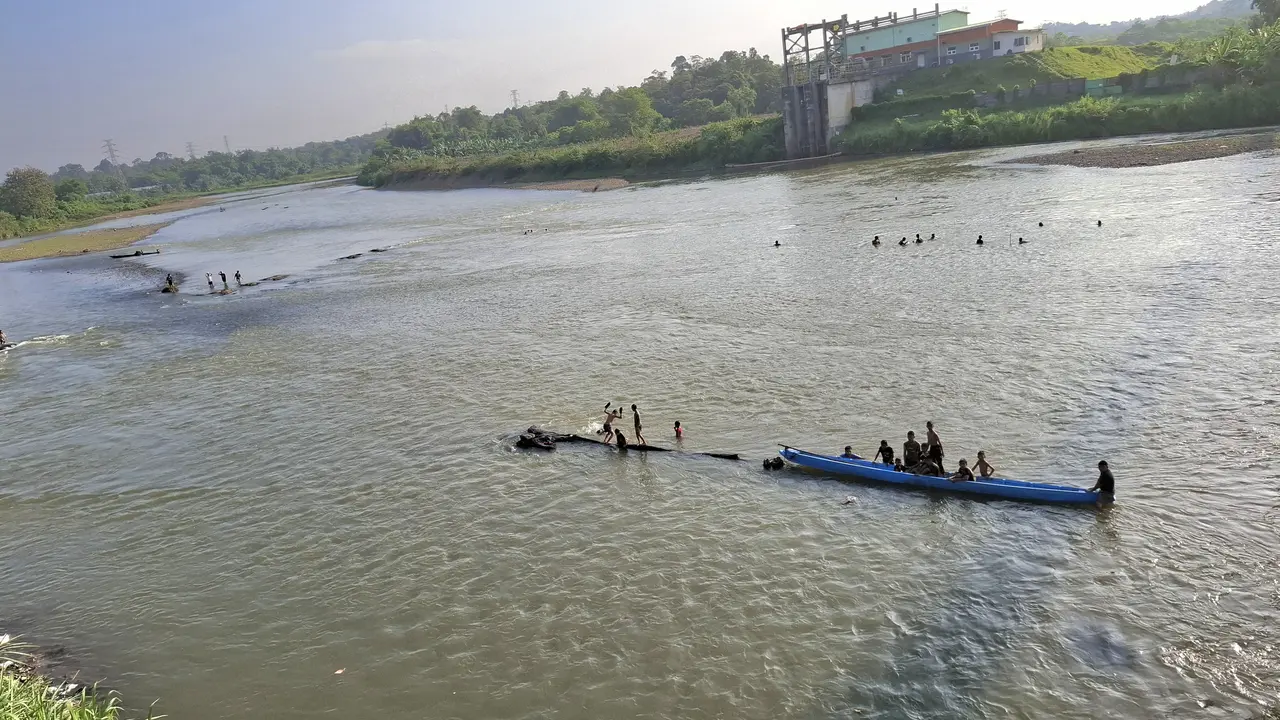 Sungai Lematang Kabupaten Lahat Sumsel