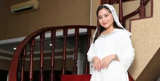 Prilly Latuconsina