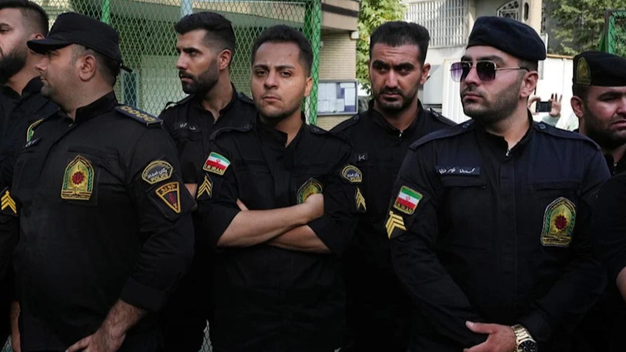 Iran Tangkap 50 Agen Mossad dalam 2 Pekan, Sita 22.000 Peluru Kalashnikov