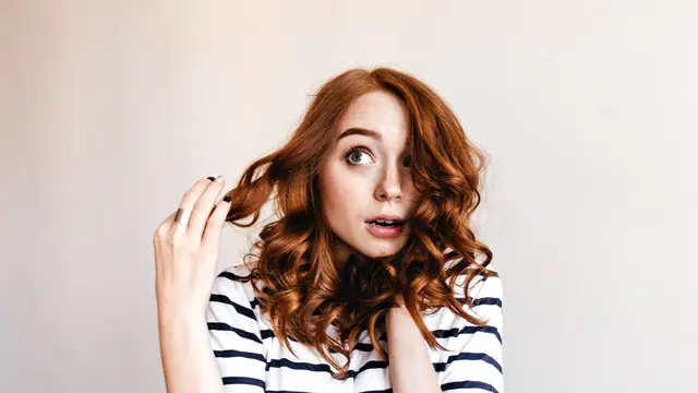 Gak Perlu Ke Salon, Begini Cara Mengembalikan Warna Rambut Secara Alami (photo by freepik.com)