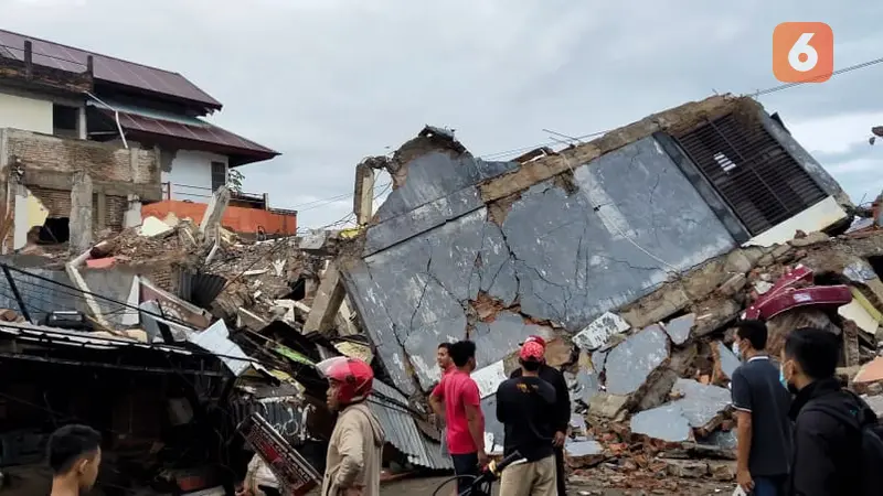 Gempa di Sulbar (Liputan6.com/Istimewa)