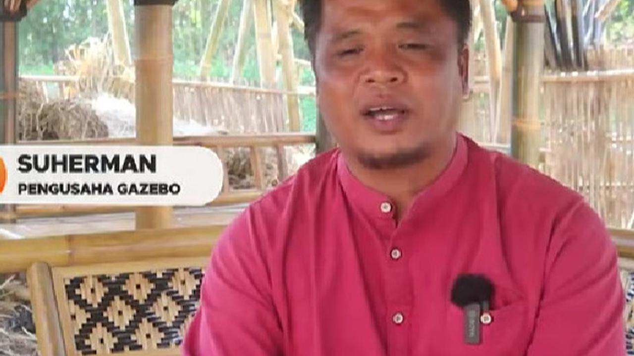 Suherman, pengusaha gazebo asal Lombok Tengah