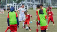 Lifebuoy Gandeng Bima Sakti dan Kim Kurniawan Kampanye #JuaraCuciTangan di 5 Momen Penting