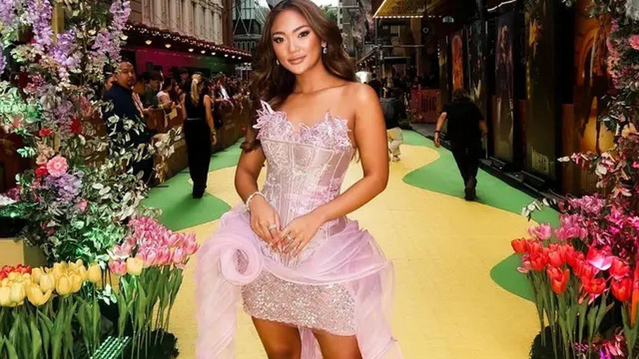 7 Potret Marion Jola Ngobrol Bareng Ariana Grande, Grogi Karena Lipstik