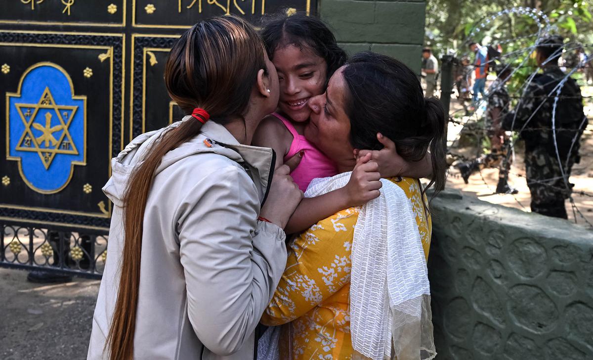 Pencarian 1.500 Orang Hilang Terus Dilakukan di Nepal