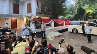 Prabowo Berangkat Debat Capres ke KPU, Ditemani Gibran Usai Blusukan di Jakarta