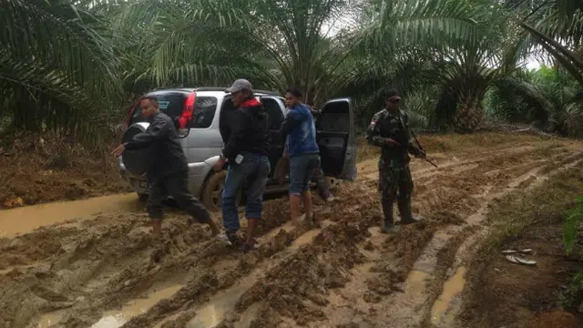 Tahun Baru, Aparat Sita Mobil Malaysia Selundupan