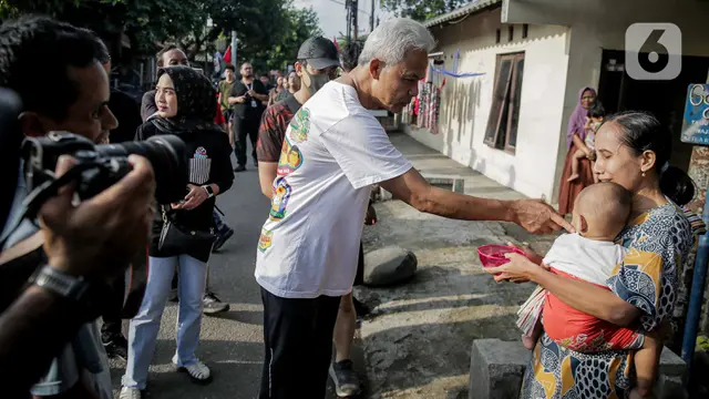 Ganjar Pranowo lari pagi sapa warga Tegal