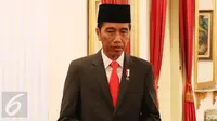 Menurut Jokowi, kejadian yang menimpa penyidik KPK bukan semata-mata pelemahan atas lembaga pemberantasan korupsi, tapi lebih pada kriminalisasi, Jakarta, Selasa (11/4). (Liputan6.com/Angga Yuniar)