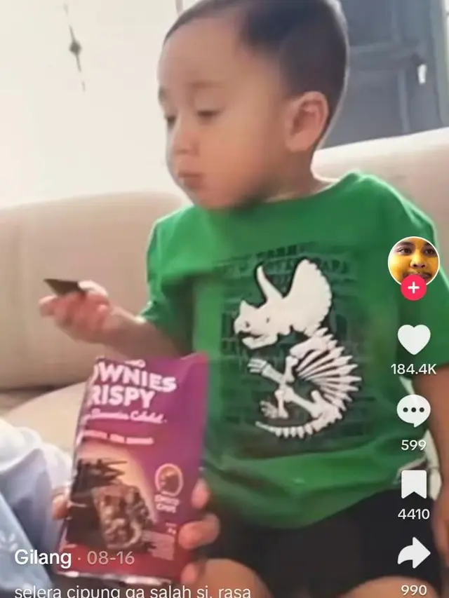 Gilang Samadji gemas melihat Rayyanza yang nonton sambil ngemil