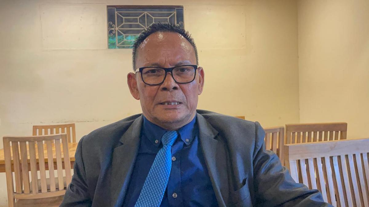 Kuasa hukum Jokowi, YB Irpan bicara gugatan alumni UGM ditolak PN Solo. (merdeka.com/arie sunaryo).