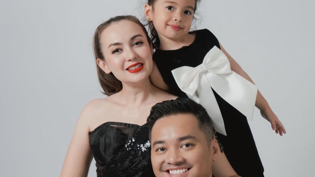 Rianti Cartwright &amp; Suami Sukses Bikin Followers Terhibur Lewat Konten Lucu, Netizen: Main Film Aja