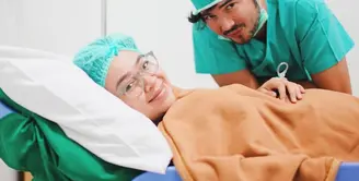 Aryani Fitriana dan Donny Michael