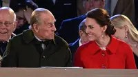 Kate Middleton tampil dengan jaket merah dari Zara dengan harga terjangkau