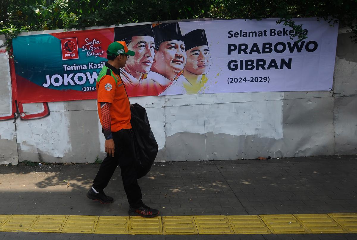 Baliho Terima Kasih Jokowi dan Selamat Bekerja Prabowo Menjamur di Jakarta
