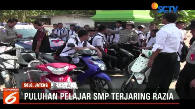 Ada yang tersenyum kecut, namun ada pula yang menangis, setelah sepeda motornya disita polisi.