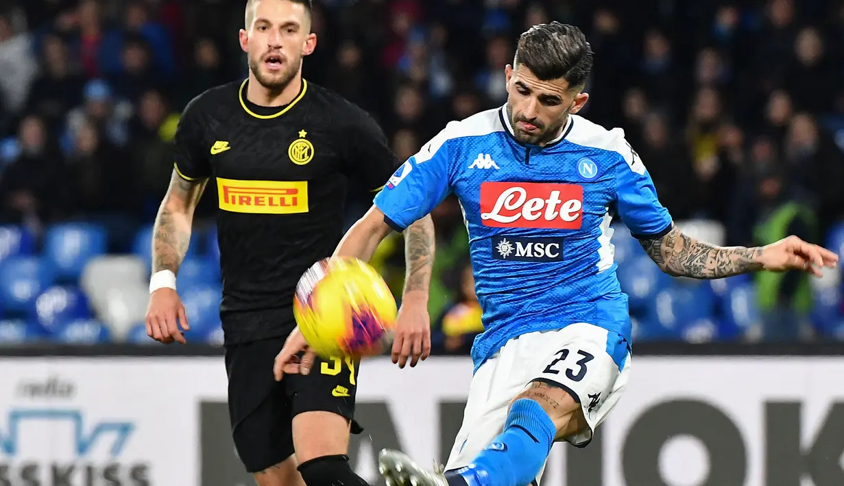 Bek kanan: Elseid Hysaj. Pemain berusia 27 tahun ini mengikat kontrak dengan Lazio selama 5 tahun usai dilepas gratis Napoli. Kepindahannya diyakini adanya campur tangan Maurizo Sarri, pelatih anyar Lazio yang sempat menanganinya di Napoli. (Foto: AFP/Tiziana Fabi)