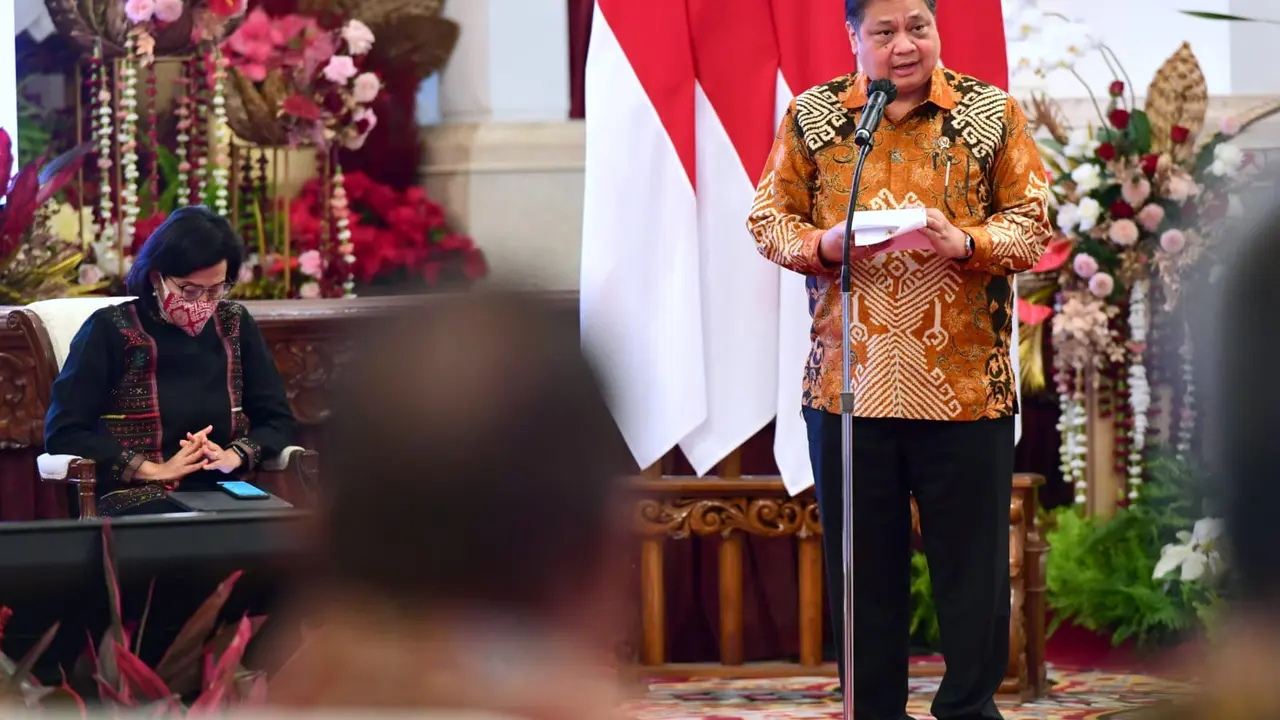 Menteri Koordinator Bidang Perekonomian Airlangga Hartarto dalam Pembukaan Rapat Koordinasi Nasional Pengendalian Inflasi tahun 2022, Kamis (18/8/2022). (Foto : Biro Pers Sekretariat Presiden)