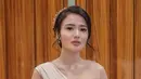 Saat tampil di atas panggung, penampilannya pun berubah drastis. Sosok Wika Salim pun bisa bikin semuar orang terpana dengan kecantikannya. Rutin berolahraga membuat Wika Salim kerap dipuji sebagai salah satu body goals para penggemarnya. (Liputan6.com/IG/@wikasalim)