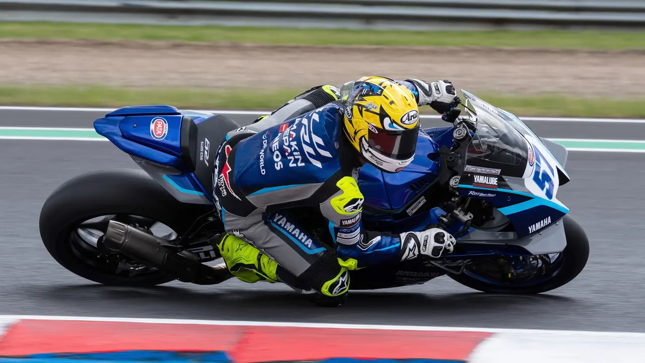 Pembalap Indonesia Aldi Satya Mahendra