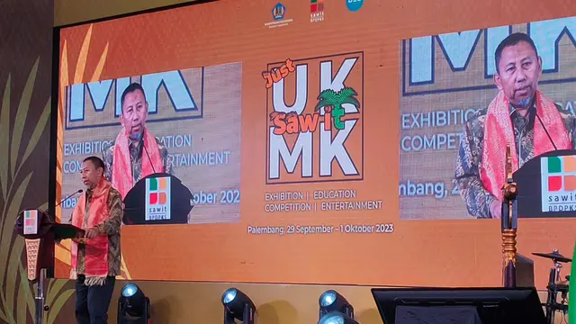 Didanai BPDPKS, Anak Petani Sawit Bisa Dapat Beasiswa Hingga Lulus Kuliah