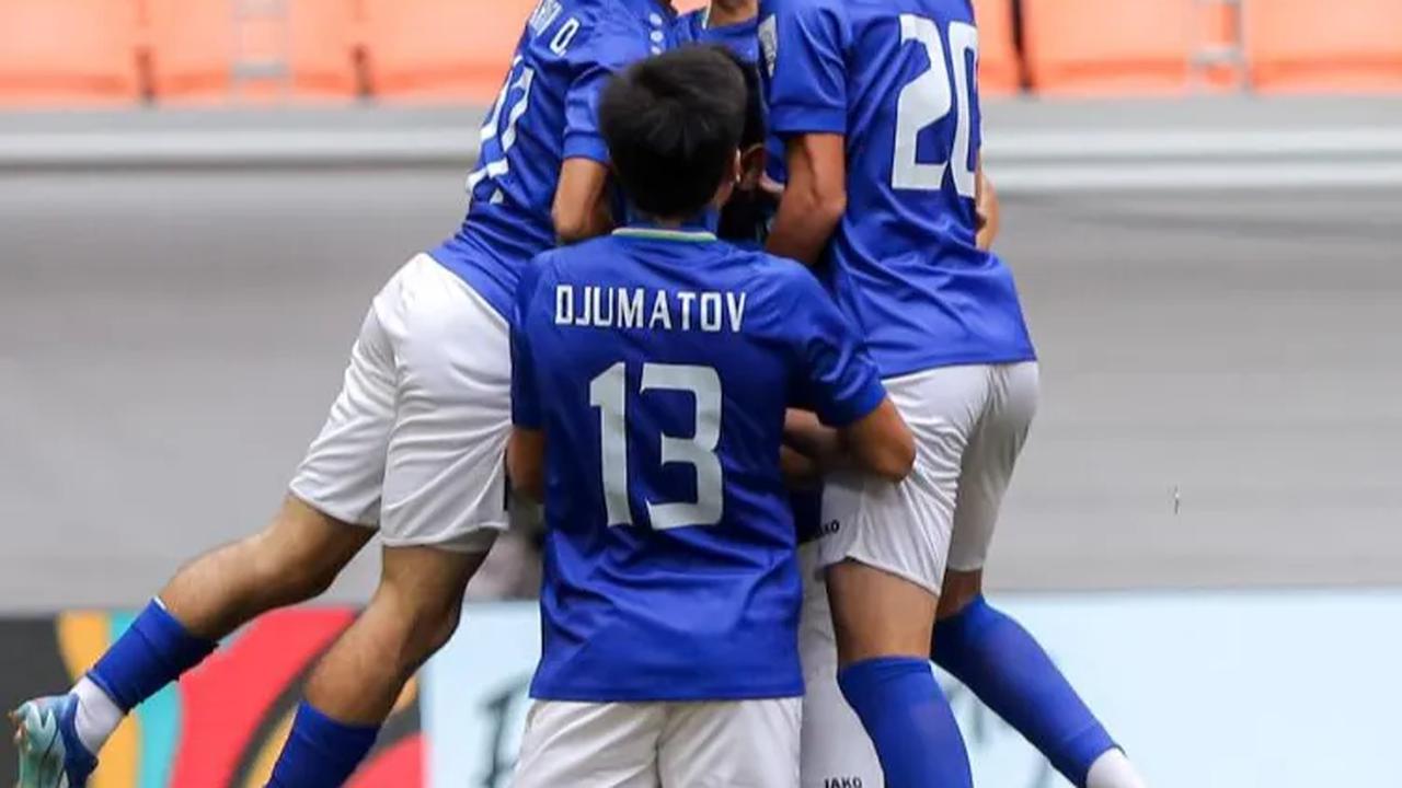 Dalam laga ini Uzbekistan  mempersempahkan gol dari Amirbek Saidov dan Lazizbek Mirzaev. Semantara gol Inggris dari Joel Tshisanga Ndala.<br>