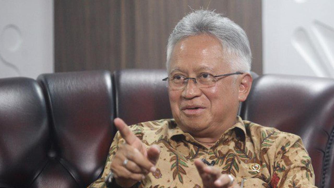 VIDEO: Momen Menteri Satryo Anak Buah Prabowo Kabur Didemo ASN, Diteriaki 'Turun' & Dicap Pemarah