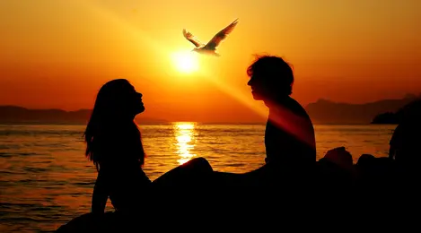 Gini Caranya Pacaran Romantis di Bulan Puasa Tanpa Takut Dosa - Lifestyle  Fimela.com