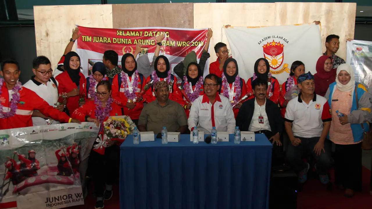 Tim U-23 Arung Jeram Putri Indonesia