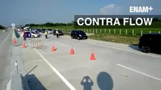 Contra flow akan terus berlangsung selama kepadatan yang luar biasa di Gerbang Keluar Tol Pejagan belum mencair. 