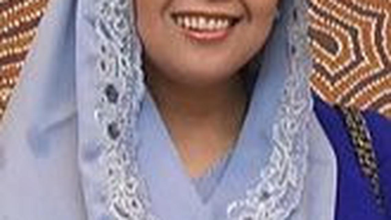 Kritikan keras Yenny Wahid ini sontak menjadi sorotan masyarakat luas. Berbagai komentar pun membanjiri unggahan tersebut. <br>