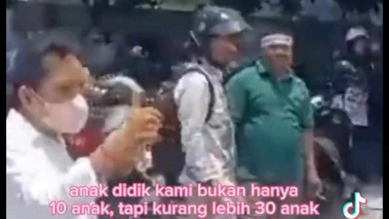 Curhatan Guru
