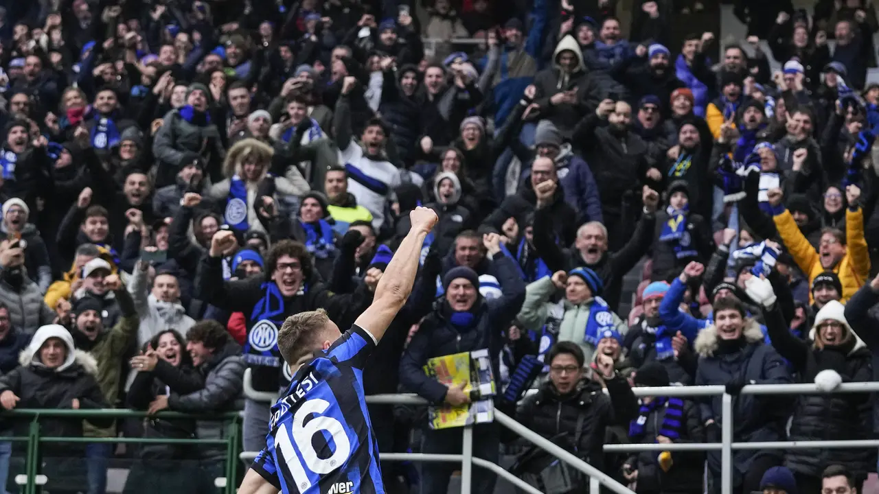 Foto: Selebrasi Emosional Davide Frattesi saat Cetak Gol Penentu Kemenangan Inter Milan di Menit-Menit Terakhir